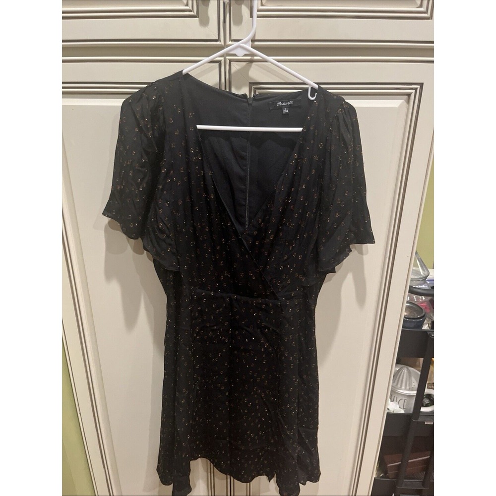 Madewell Cross Front  Sparkles Black  Flowy Sleeve With Sparkles‎ V Neck Sz 8